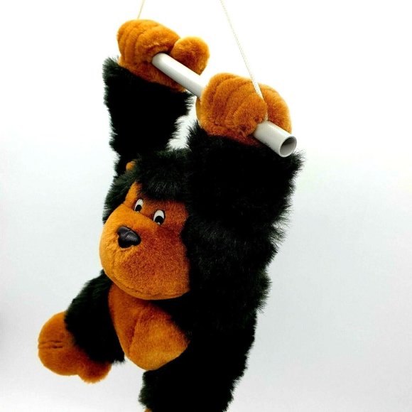Hanging Swinging Gorilla Toy Plush T-W Co Vintage Collectable Jungle Child Bed - Picture 3 of 8